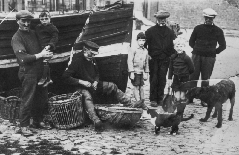 Fishermen and children at Dunbar, c.1927-1930. Original - C.Carruthers.
