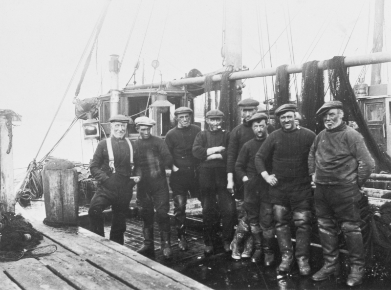 Crew of 'Annie Mathers', ML285. Skipper Mathers on the left.